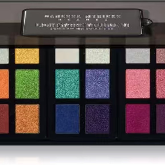 Danessa Myricks Beauty Lightwork Volume VI Freedom Palette - Picture 12 of 12